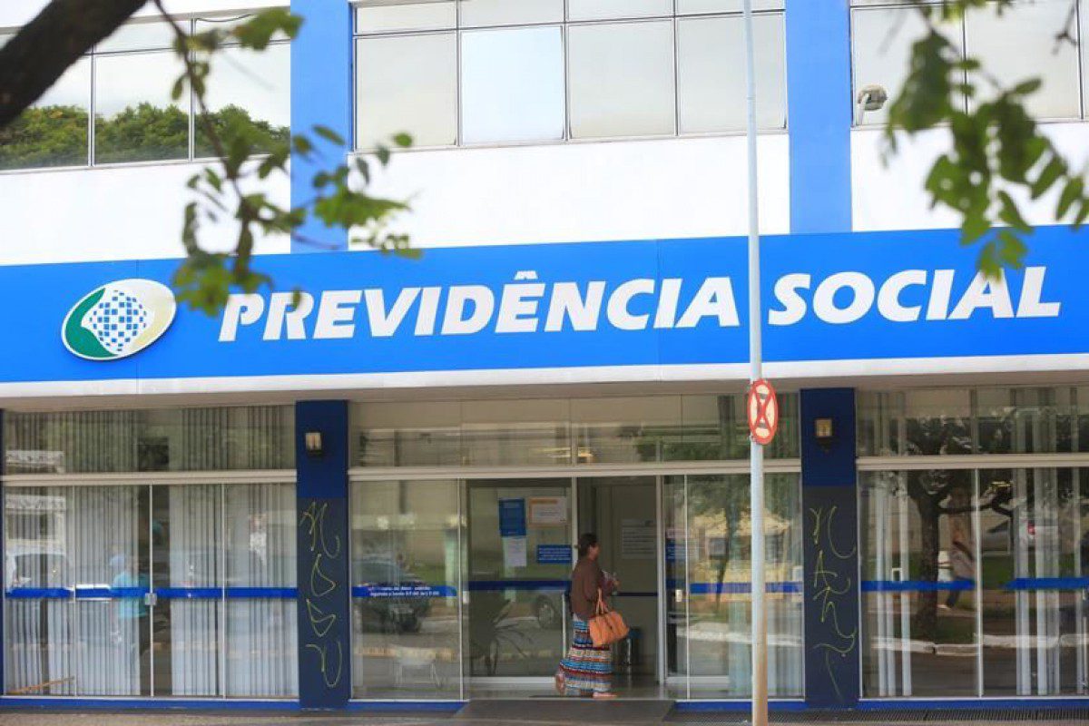 Beneficiários do INSS podem perder aposentadoria e auxílio