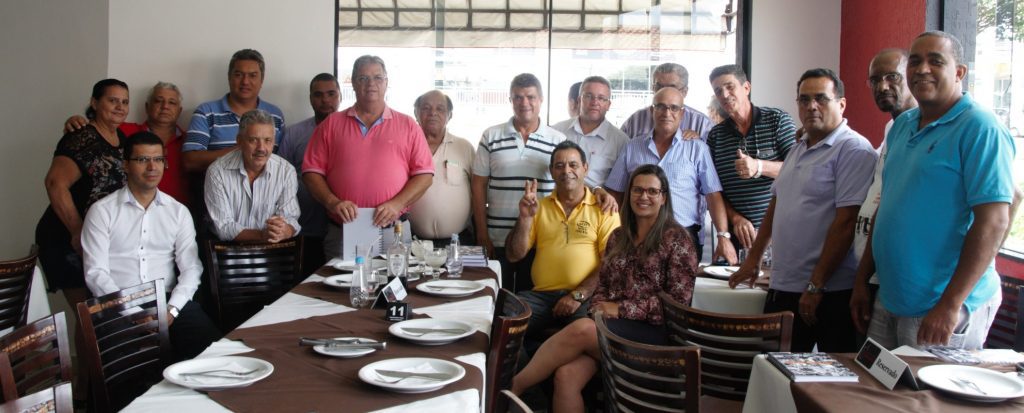 Líderes sindicais realizam encontro em Uberlândia