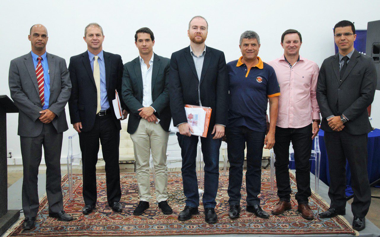 II Fórum Reforma Trabalhista Aplicações praticas é realizado pelo SINDTTRANS