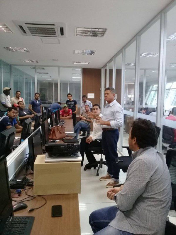 Assembleia é realizada com trabalhadores da Transportadora Cocal