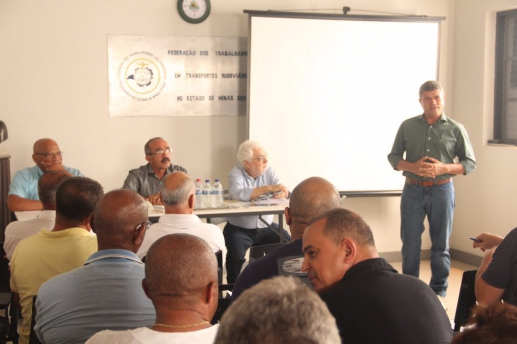 Célio Moreira participa de reunião na FETTROMINAS em Belo Horizonte