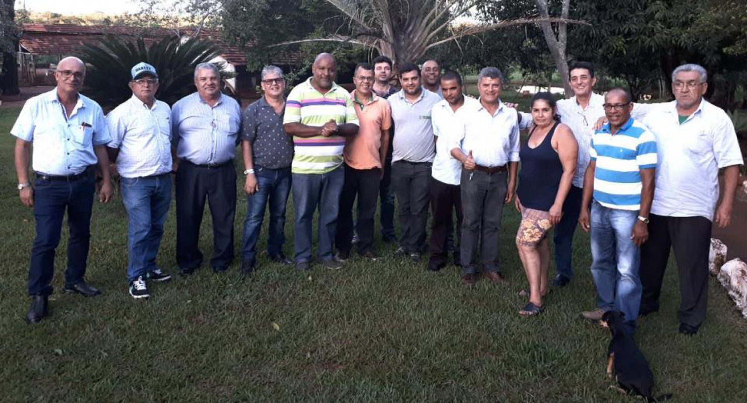 Célio Moreira realiza reunião em Ituiutaba