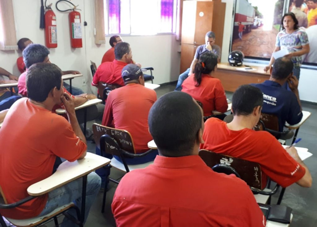 Sindttrans realiza assembleia na manhã desta quinta-feira