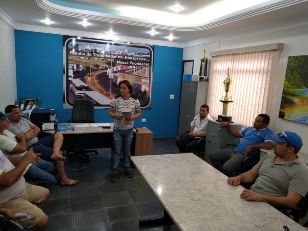 Trabalhadores aprovam greve das empresas pertencentes ao grupo Cooper Cargas