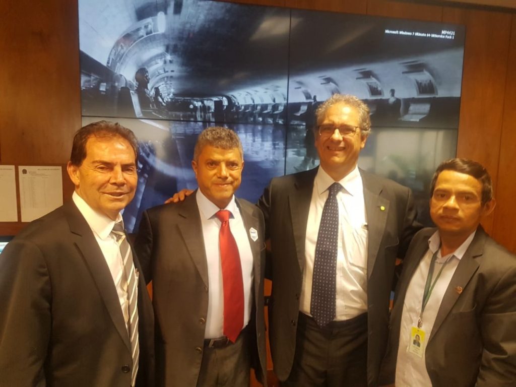 Célio Moreira participa de reunião em Brasília para discutir MP