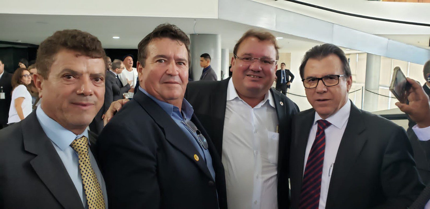 Presidente do Sindttrans, Célio Moreira, se reúne com o Presidente da República para tratar de reajuste do salário mínimo