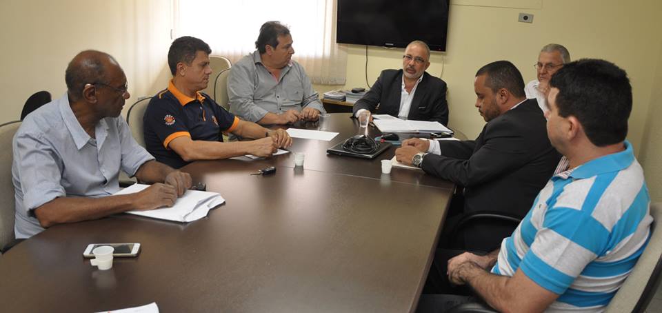 Sindttrans e Settrim fecham acordo para CCT do Transporte de Cargas.