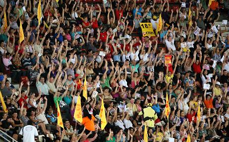 Trabalhadores cobram do governo negociação do salário mínimo